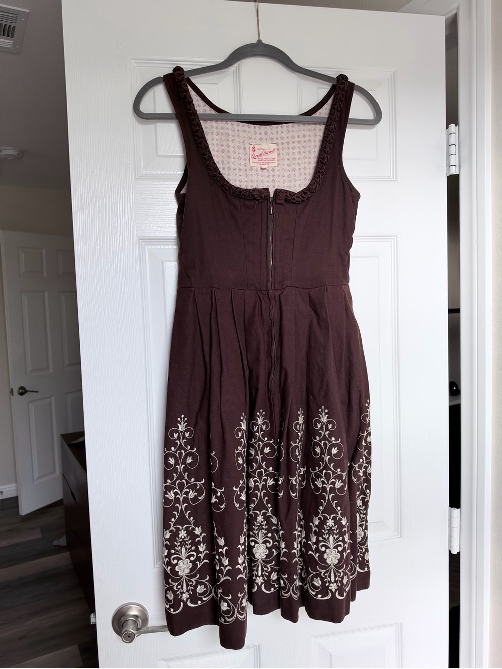50s Vintage Christl Dirndl Munich Brown Embroidered Dress sz 40